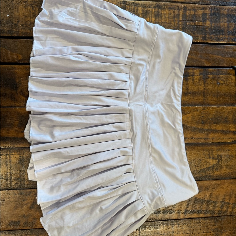 Gold Hinge Lavender Pleated Skort NWOT